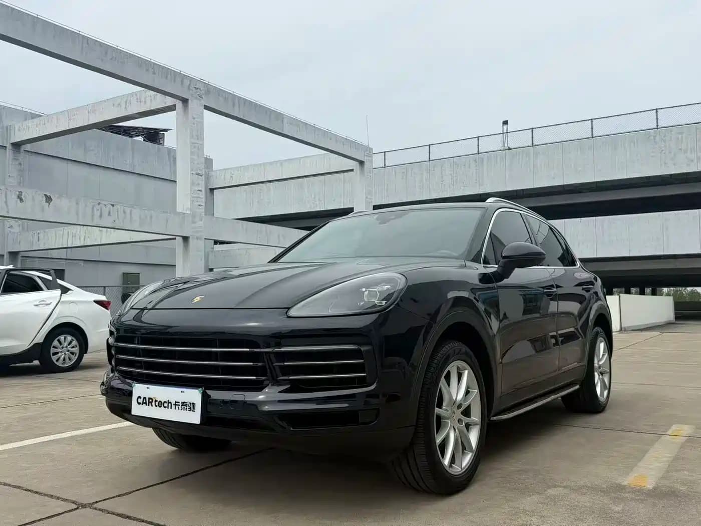 Porsche Cayenne 2019 Cayenne 3.0T