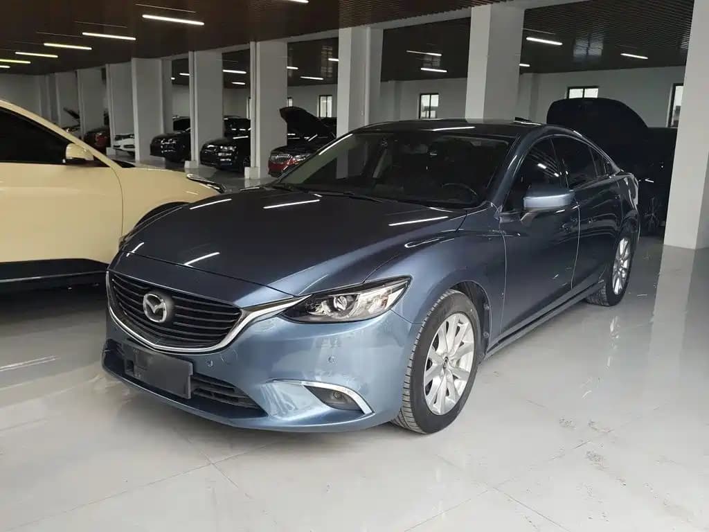 Mazda Atenza 2017 2.0L Skyactiv-G Luxury
