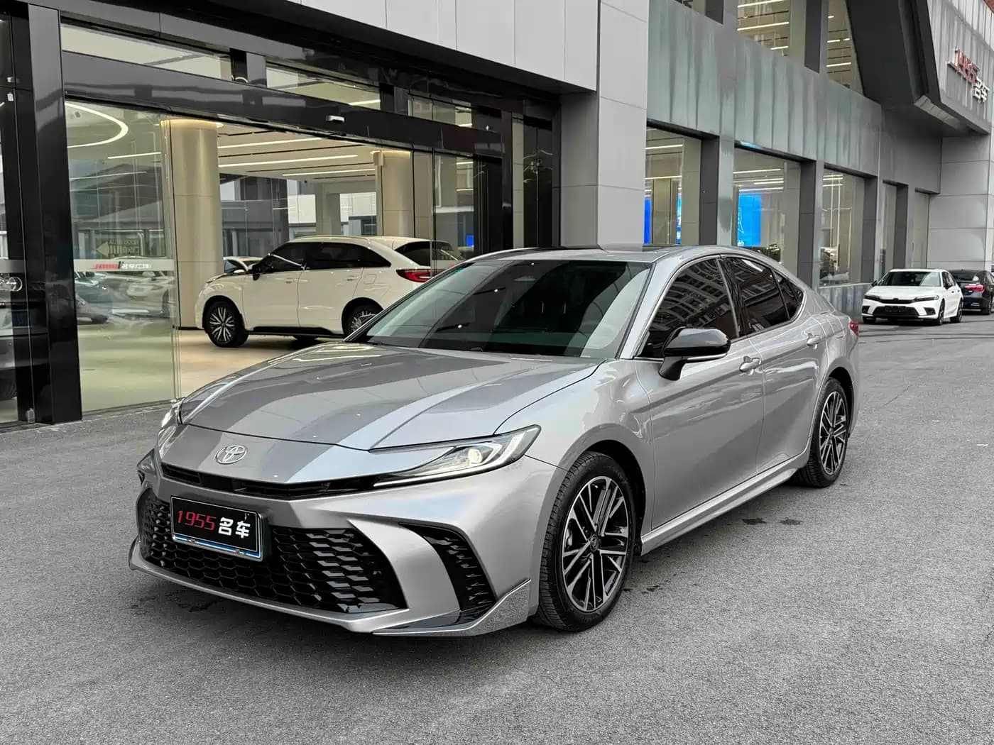 Toyota Camry 2026 Hybrid 2.0HSE Sport Lite Edition
