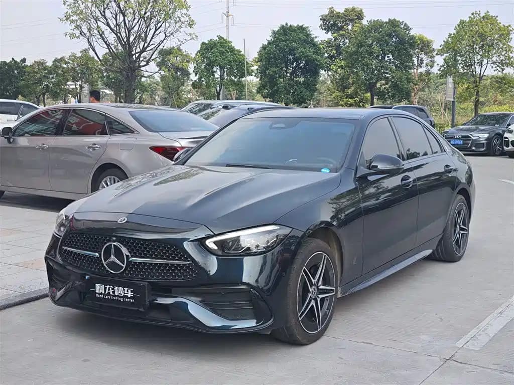 Mercedes-Benz C-Class 2024 Second Facelift C 260 L Night Edition Sport