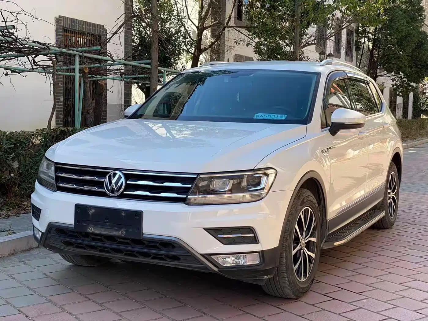 Volkswagen Tiguan L 2017 330TSI Automatic 2WD Comfort Edition