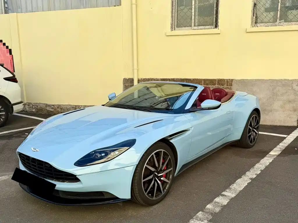 Aston Martin DB11 2019 4.0T V8 Volante