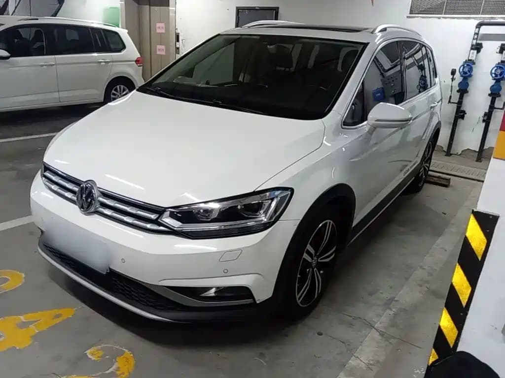 Volkswagen Touran 2018 L 280TSI DSG Frontier Luxury Edition 7-Seater China V