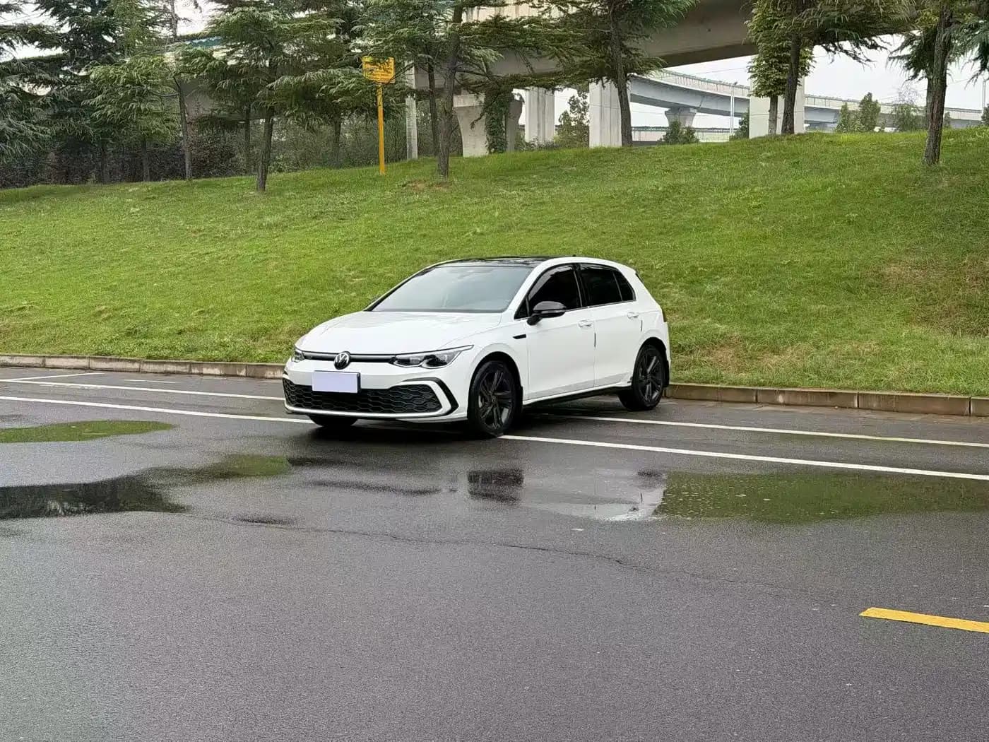Volkswagen Golf 2023 280TSI DSG R-Line Lite