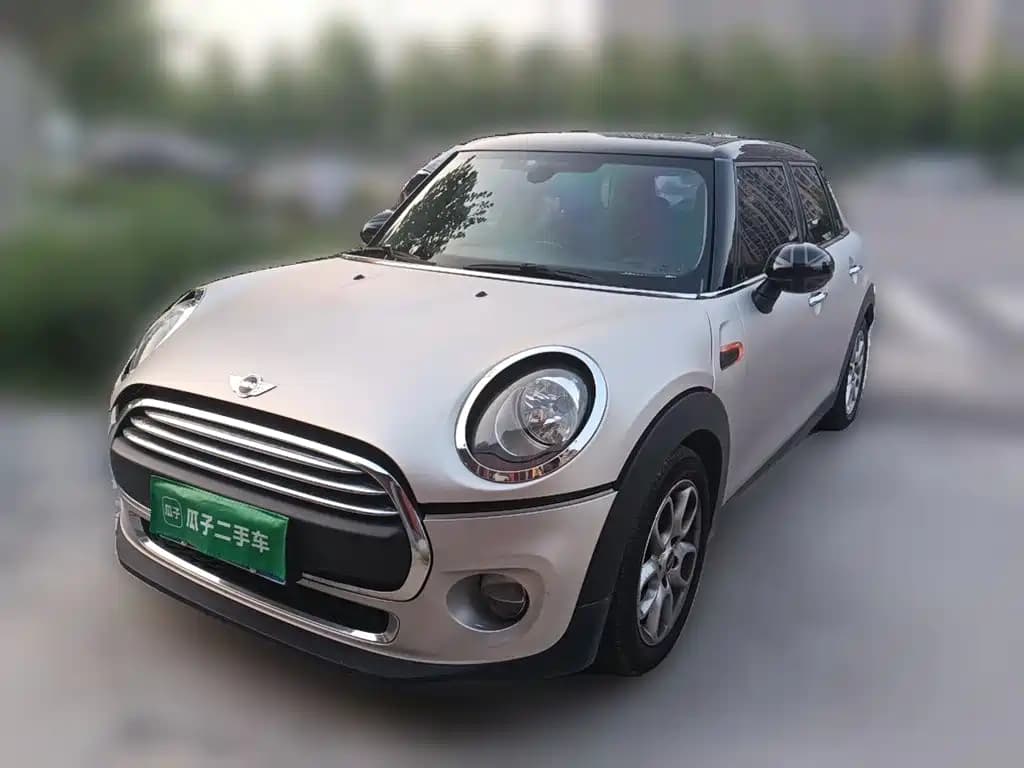 MINI MINI 2016 1.2T ONE Pioneer 5-door