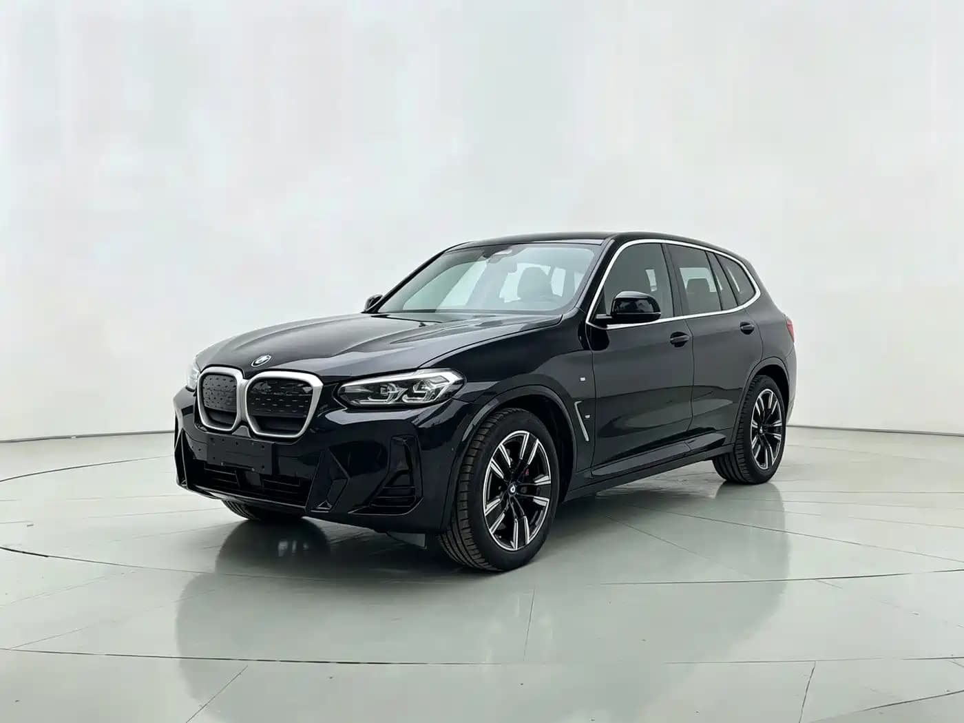 BMW iX3 2024 Leading Edition