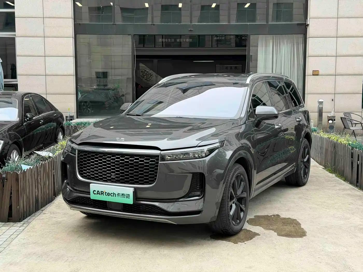 Li Xiang ONE Li Auto Li 2021 Extended Range 6-Seater