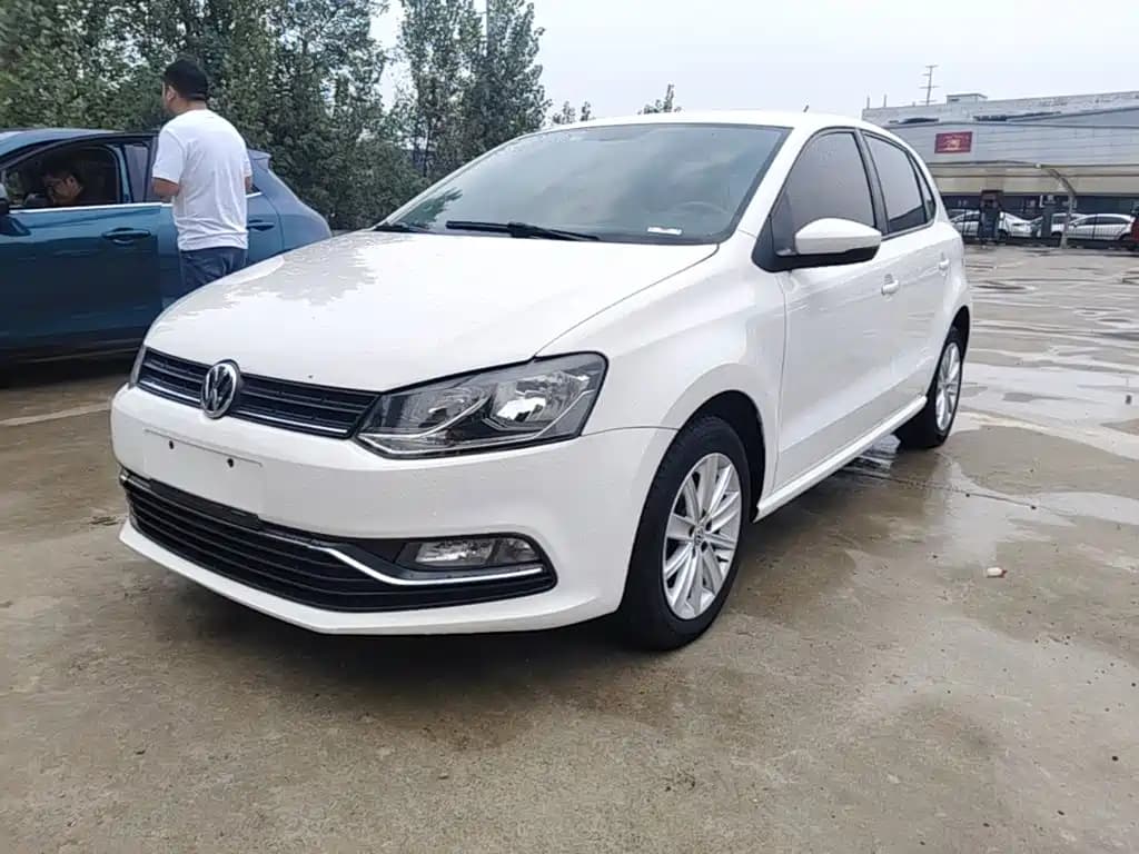 Volkswagen Polo 2014 1.6L Automatic Comfort Edition