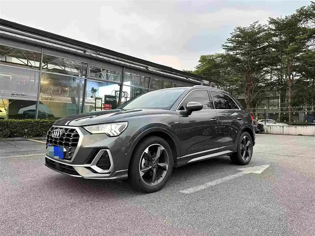 Audi Q3 2022 35 TFSI Fashion Dynamic