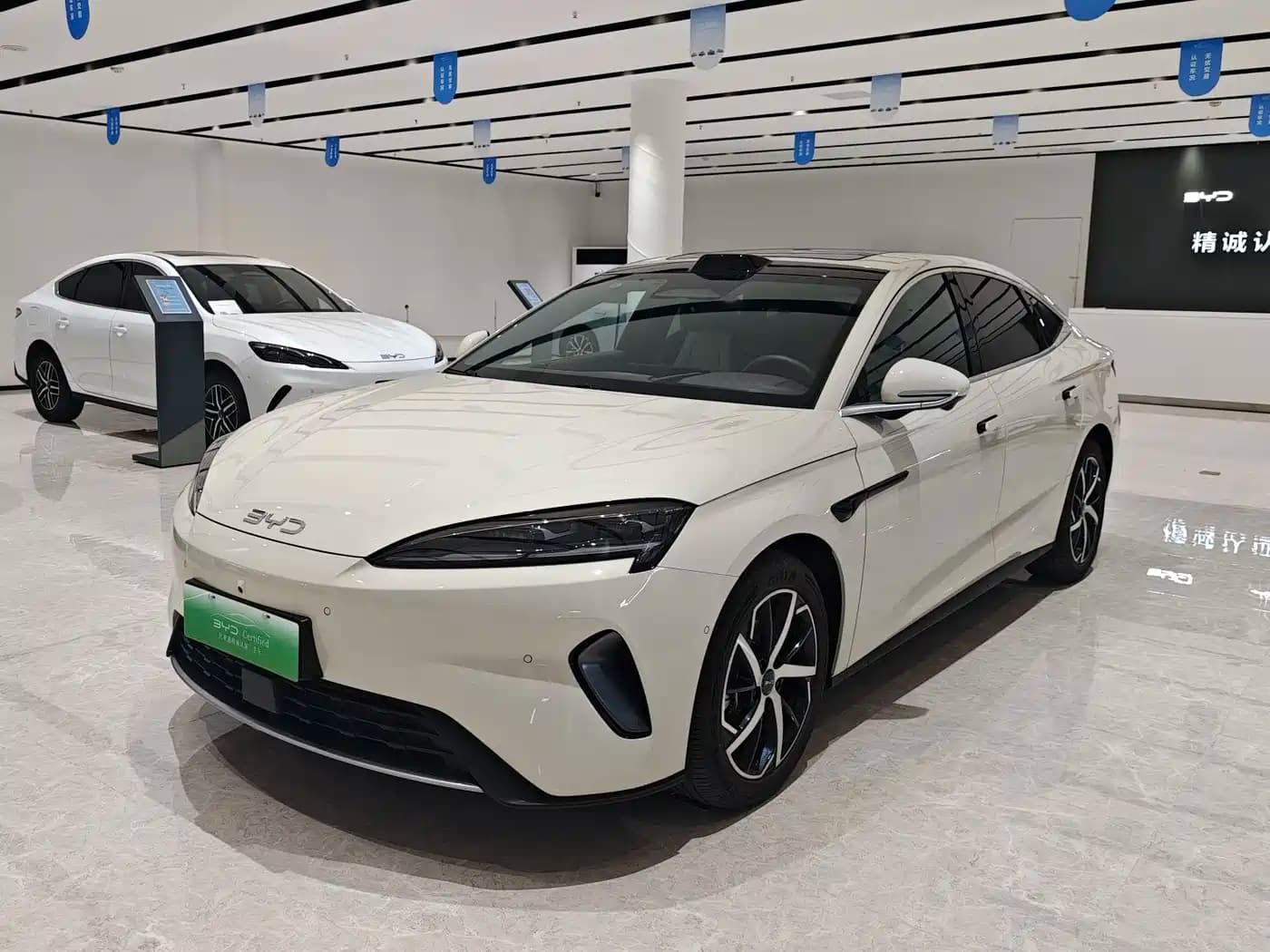 BYD Seal 07 DM-i 2026 DM-i 1.5T 230km Flagship