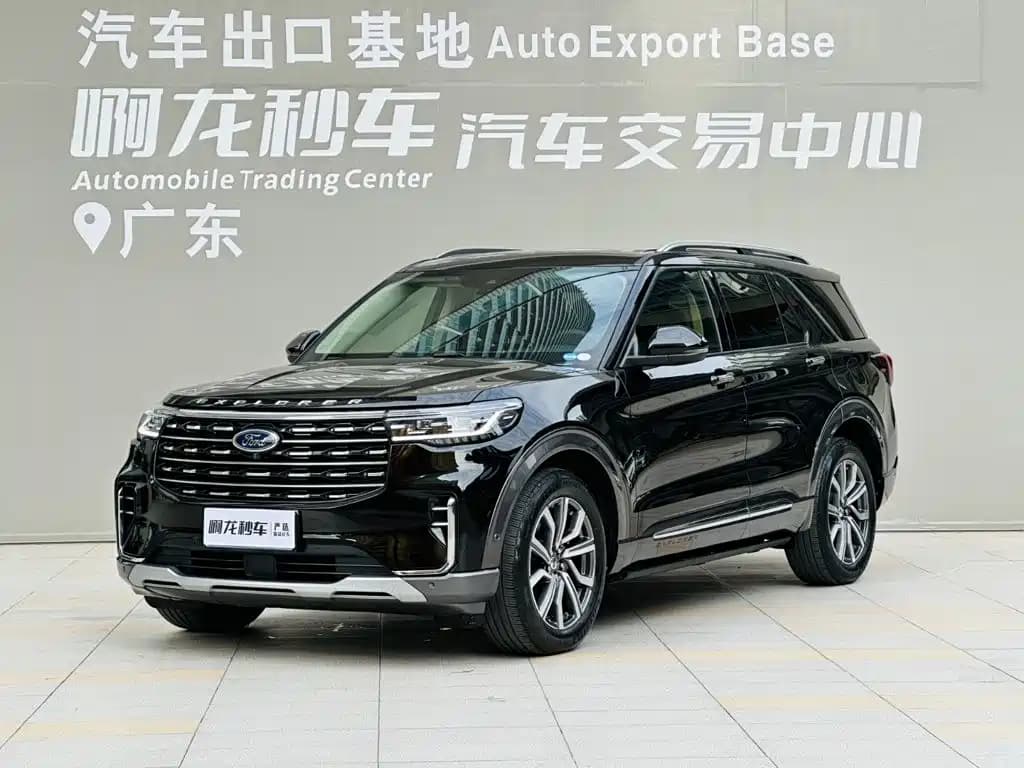 Ford Explorer 2023 EcoBoost 285 AWD Titanium Edition 7-Seater