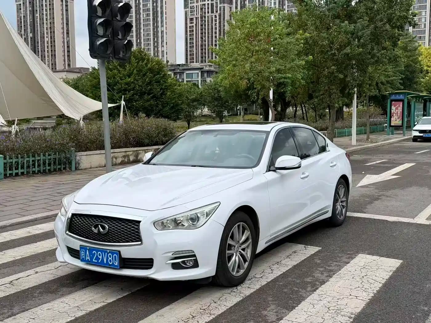 Infiniti Q50 Q50L 2015 2.0T Comfort