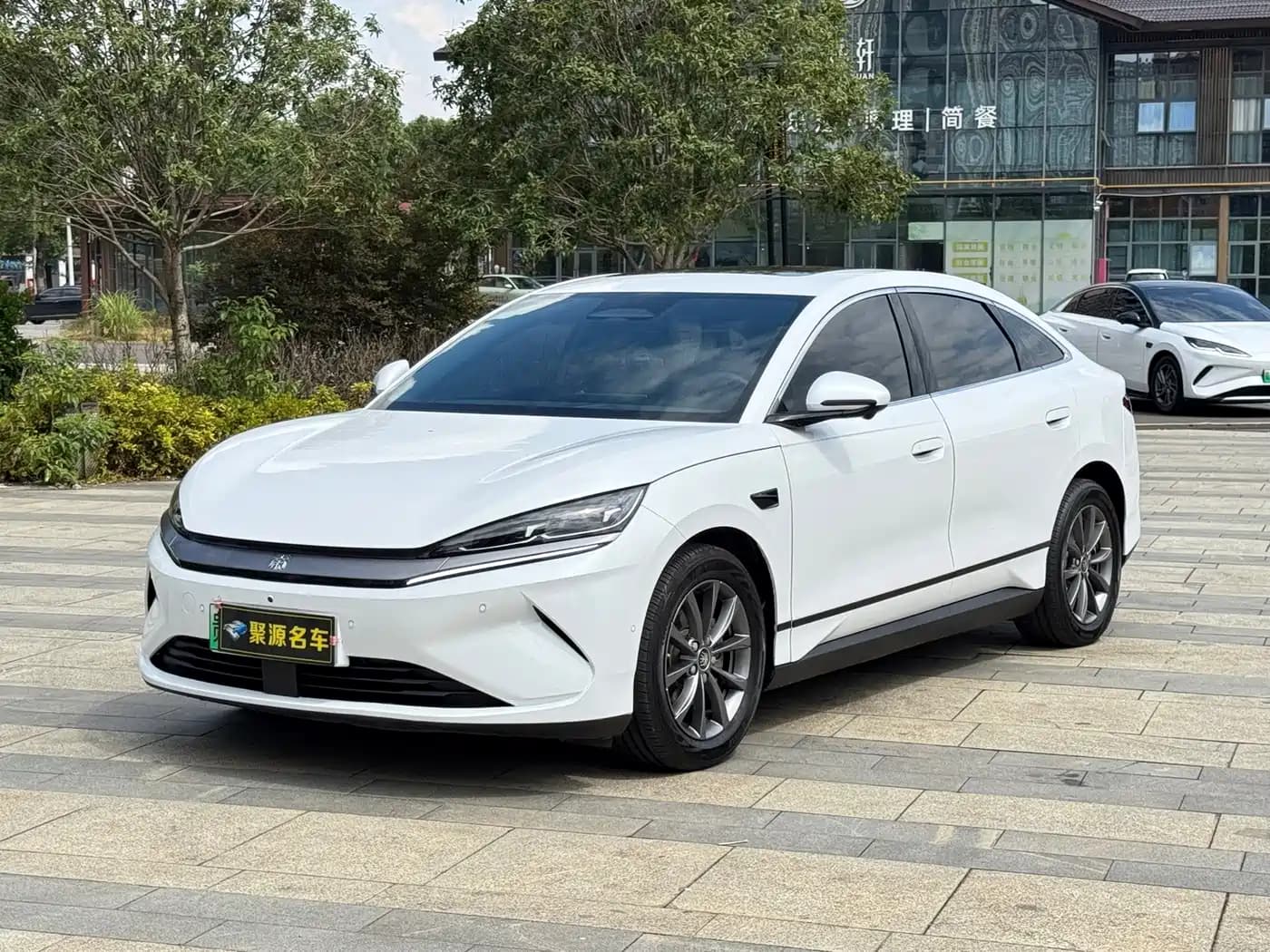 BYD Qin L 2025 EV 470KM Leading Edition