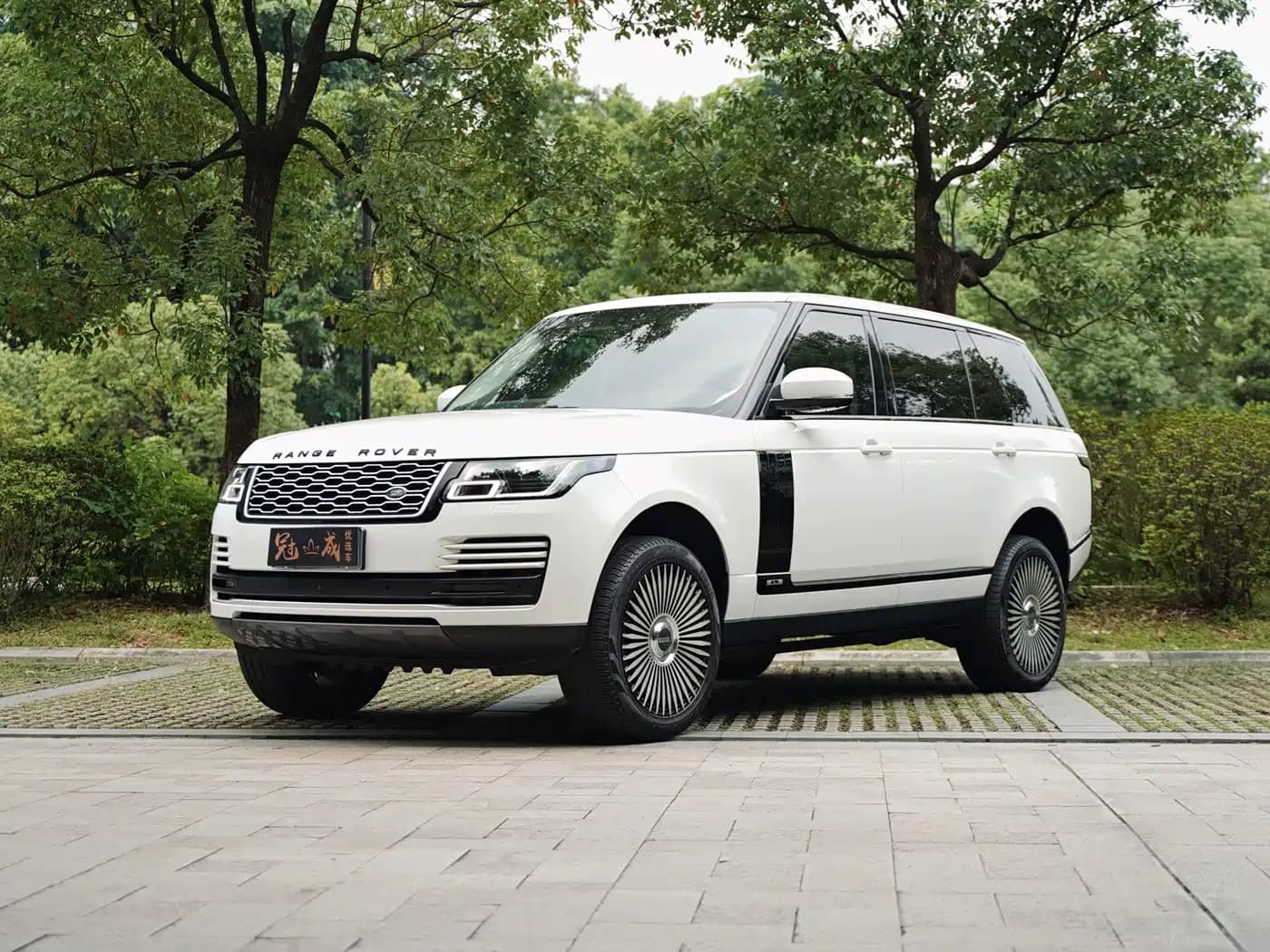 Land Rover Range Rover 2019 3.0 SC V6 Heritage Extended Edition