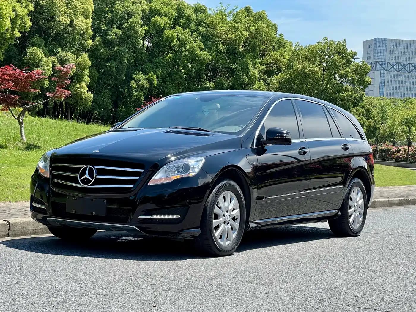 Mercedes-Benz R-Class 2017 R 320 4MATIC Business Collector's Edition