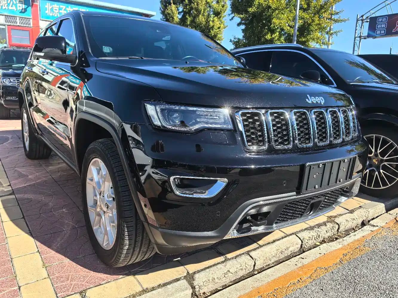 Jeep Grand Cherokee (Import) 2021 3.0L 80th Anniversary Edition
