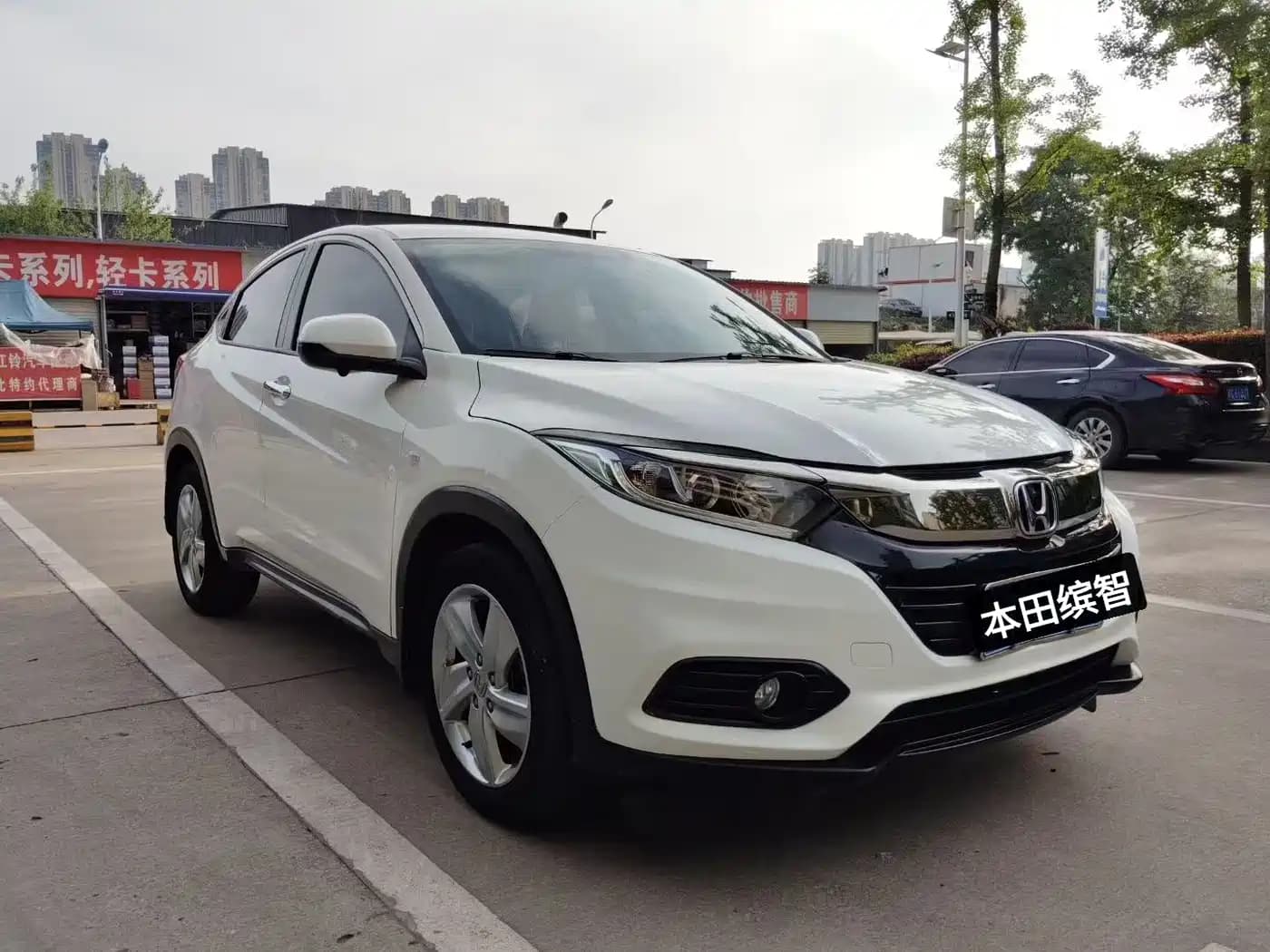 Honda Vezel 2022 1.5L CVT Phantom Night Pioneer Edition