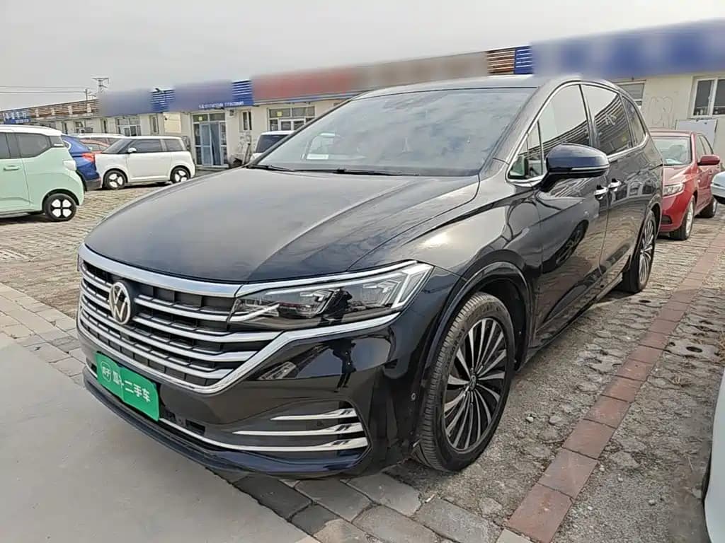 Volkswagen Viloran 2020 380TSI Premium
