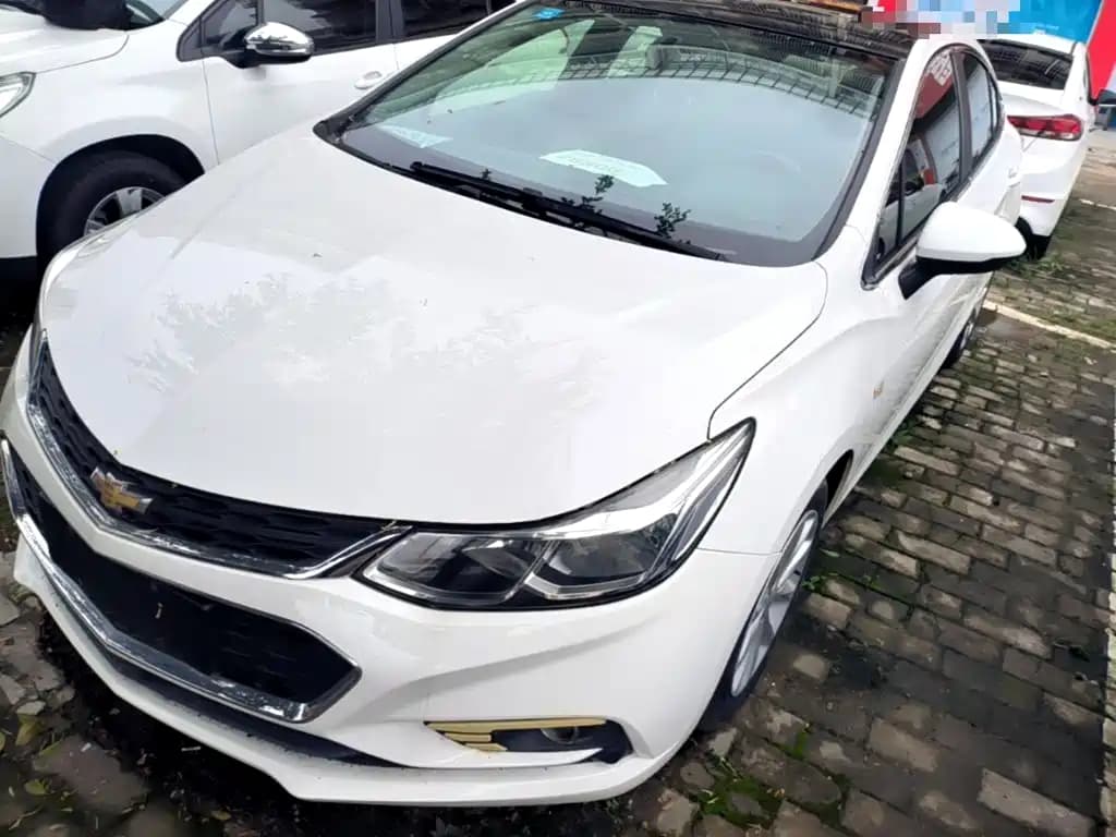 Chevrolet Cruze 2017 1.5L Automatic Pioneer Sunroof