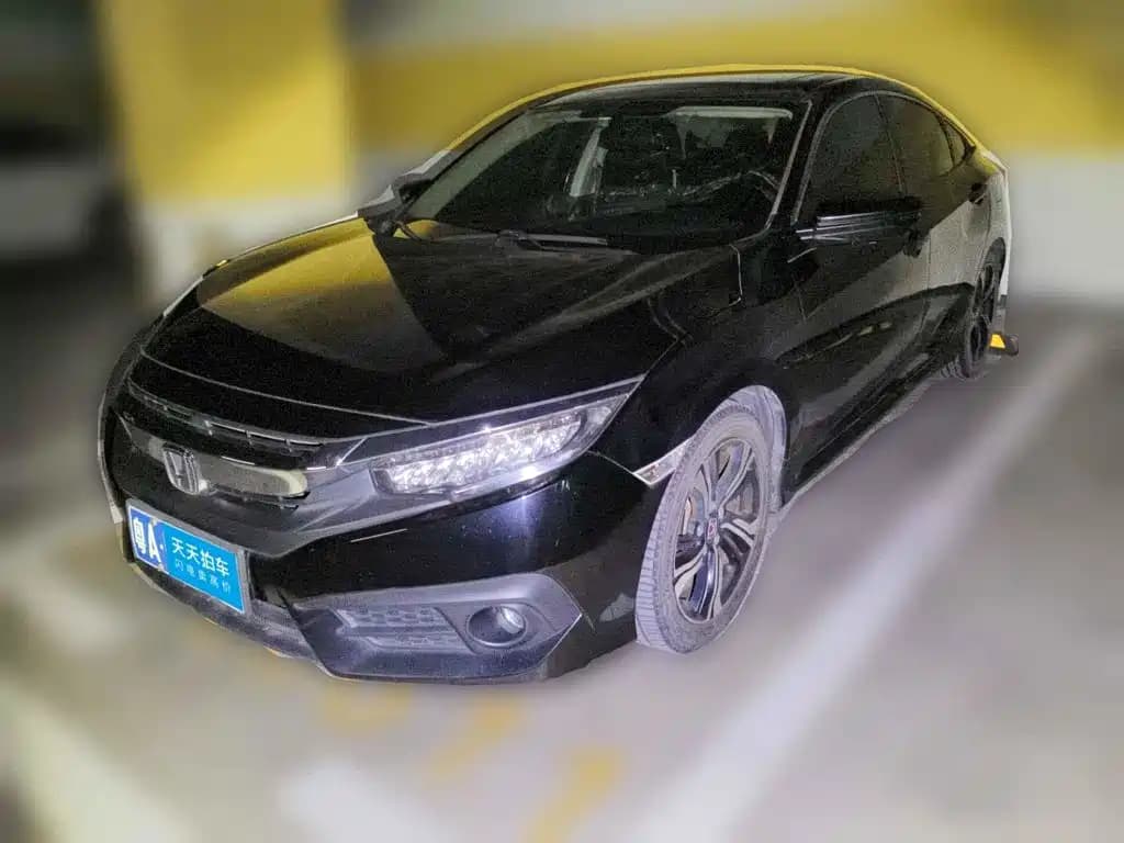 Honda Civic 2016 220TURBO CVT Premium Edition