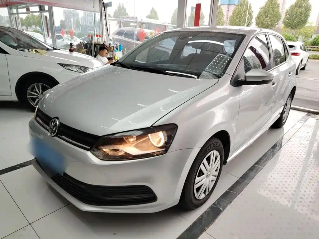 Volkswagen Polo 2014 1.4L Manual Trend Edition