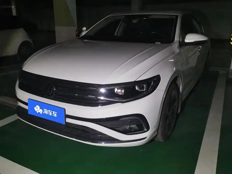 Volkswagen Bora 2025 300TSI DSG Premium Ride Edition