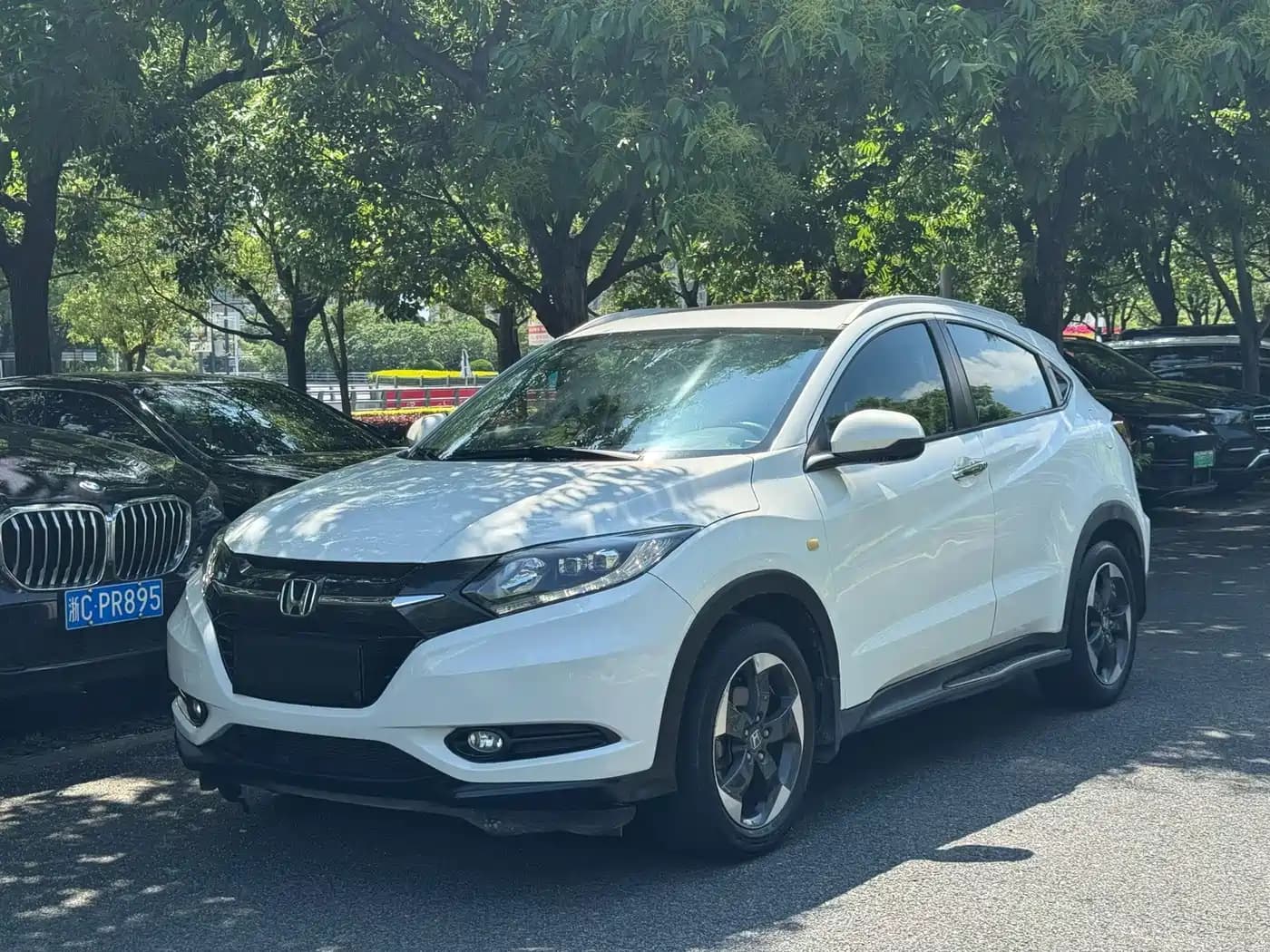 Honda Vezel 2017 1.8L CVT 2WD Pioneer