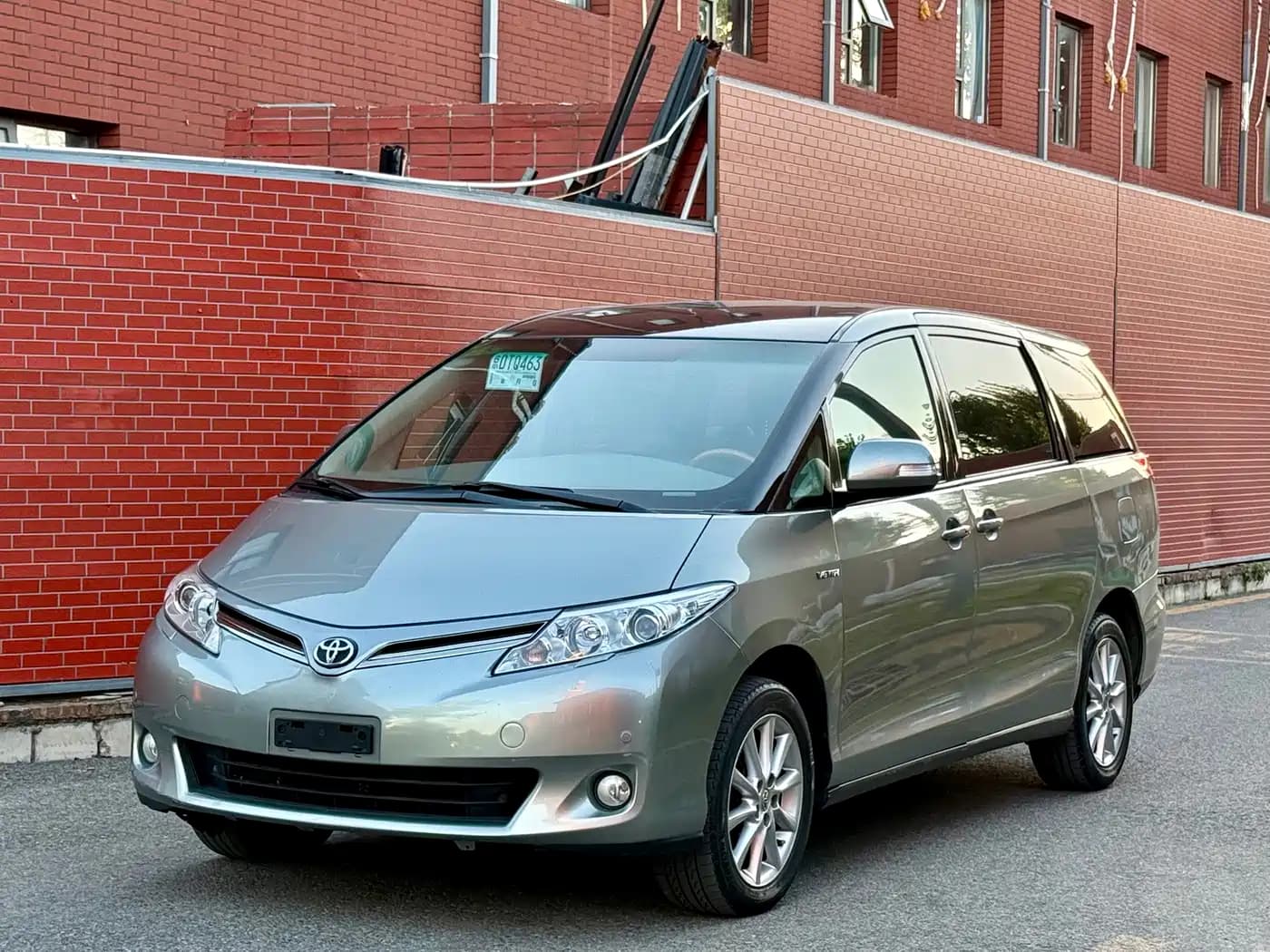 Toyota Previa 2007 3.5L 7-Seater Luxury