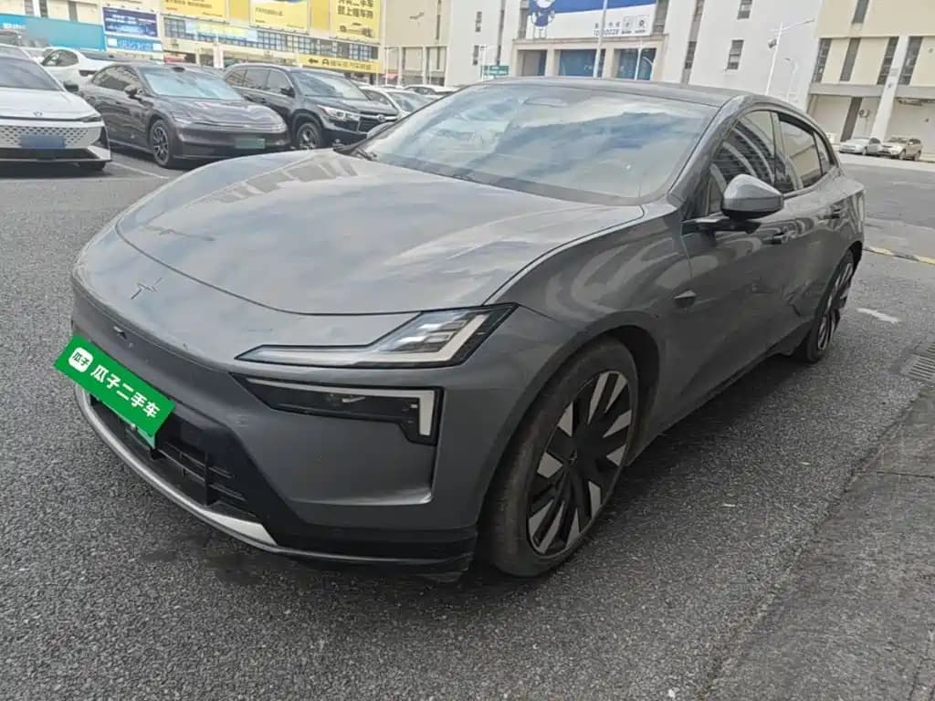 Polestar 4 2023 Single Motor Long Range PLUS