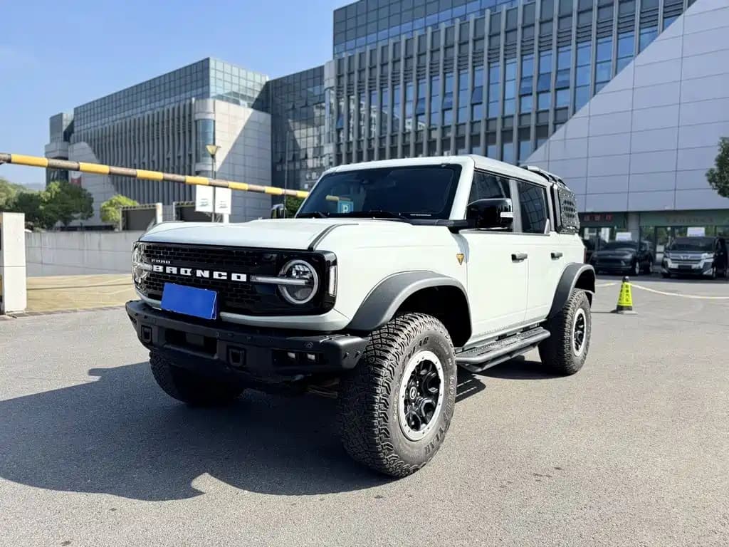 Ford Bronco 2024 2.3T Badlands