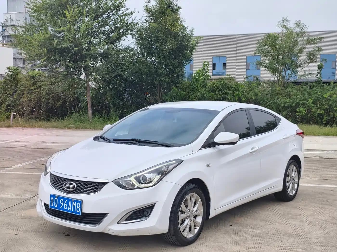 Hyundai Elantra Langdong 2016 1.6L Automatic Smart Edition