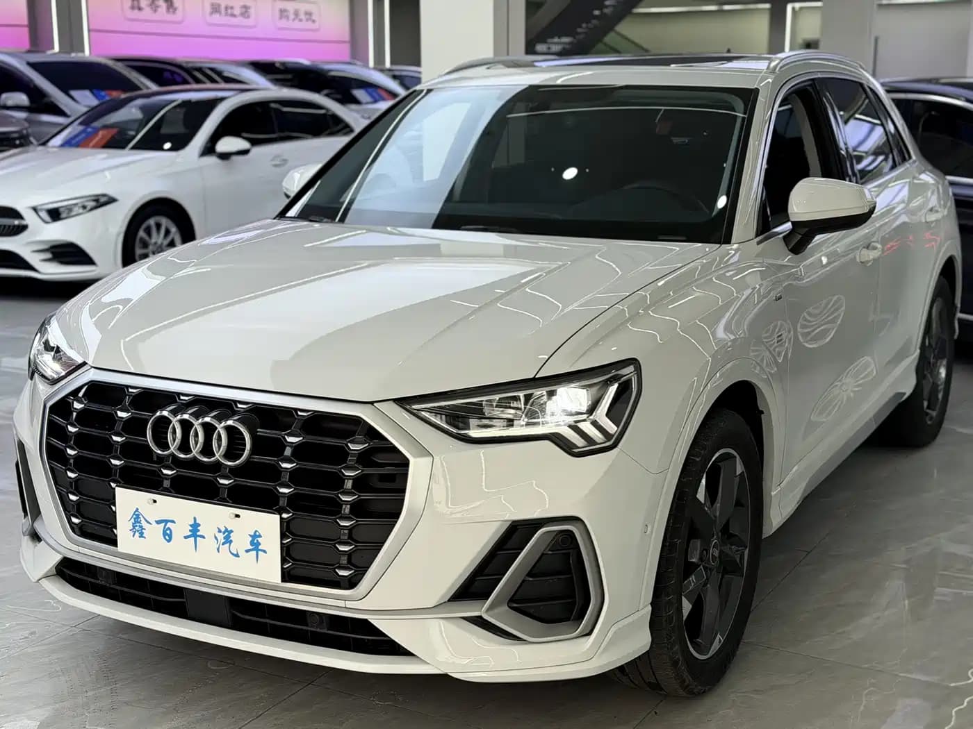 Audi Q3 2023 35 TFSI Fashion Dynamic (1.4T)