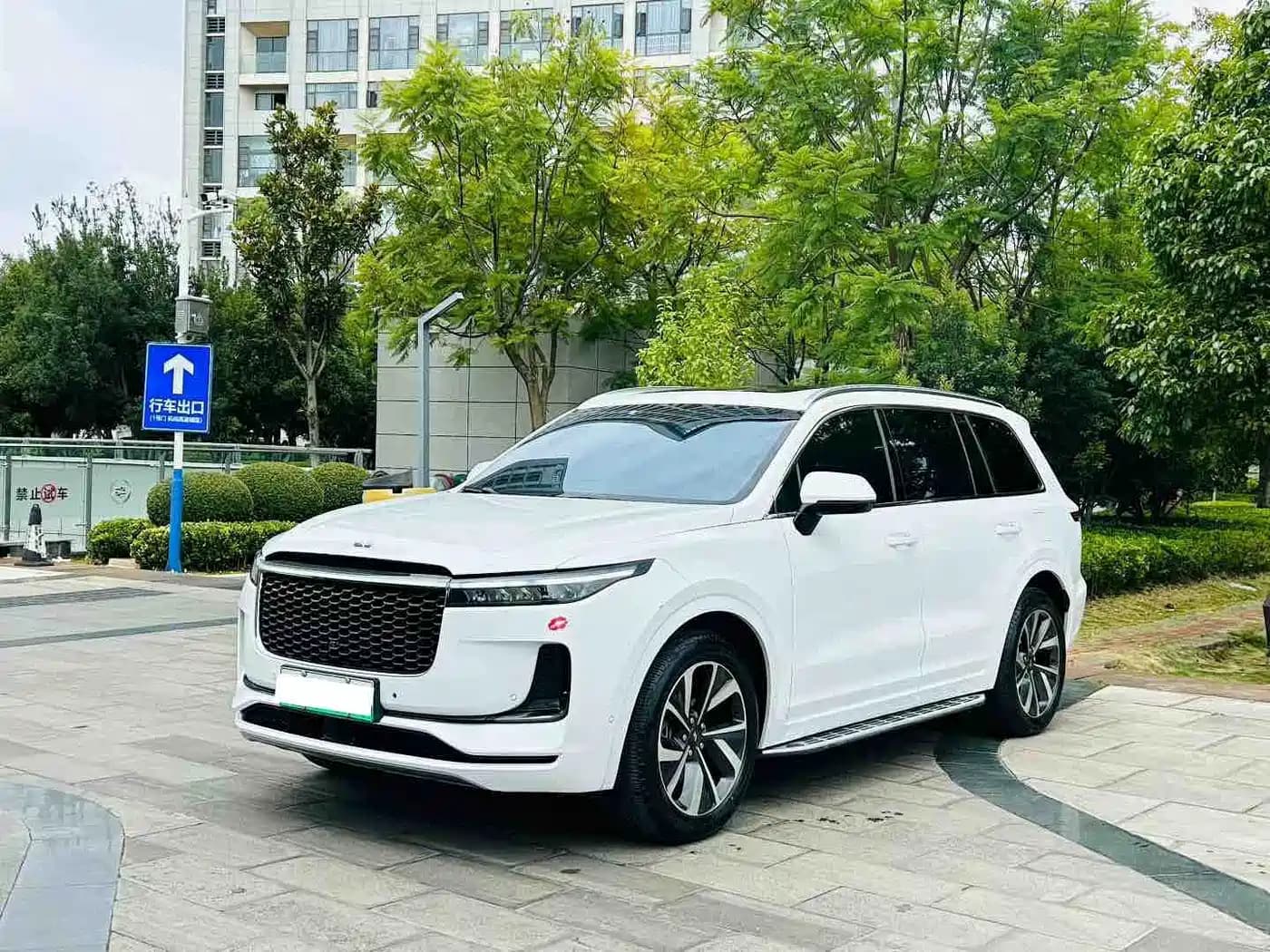 Li Xiang ONE Li Auto Li 2021 Extended Range 6-Seater