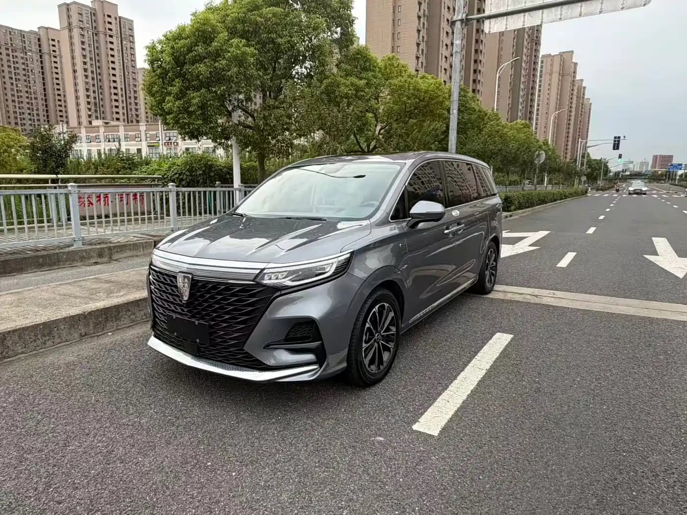Roewe iMAX8 2021 400TGI Supreme Series Ultimate Edition