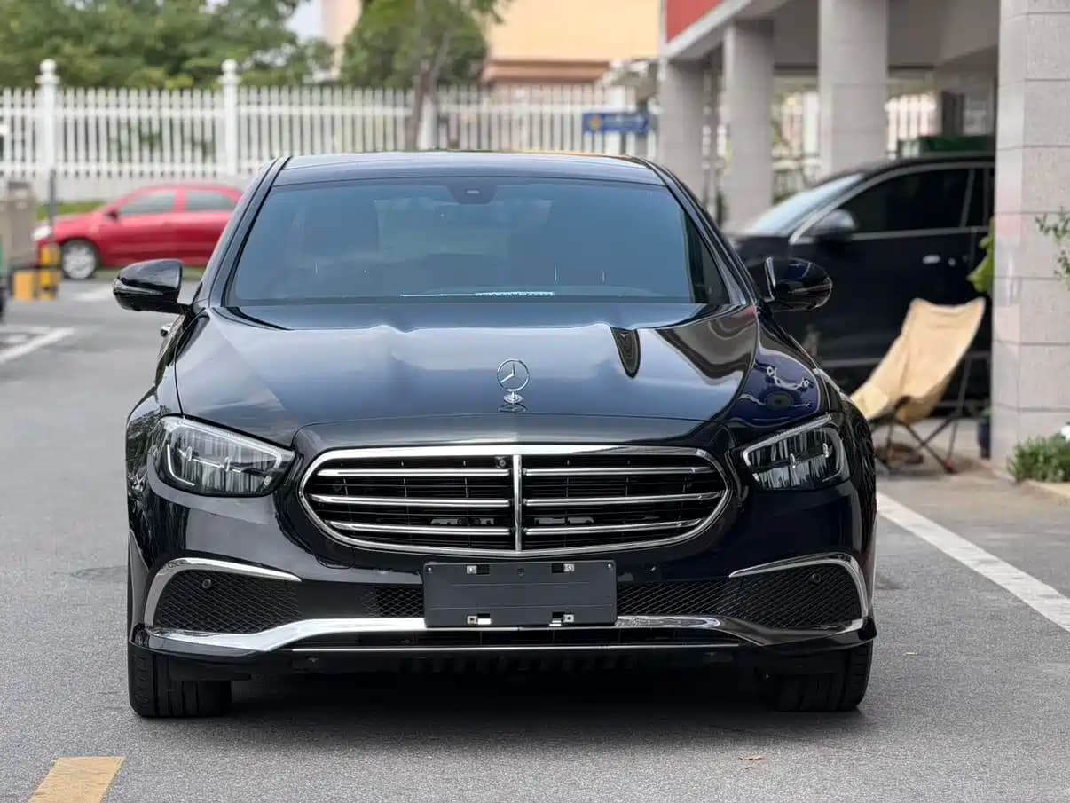 Mercedes-Benz Mercedes-Benz E-Class 2023 Facelift E 300 L Luxury