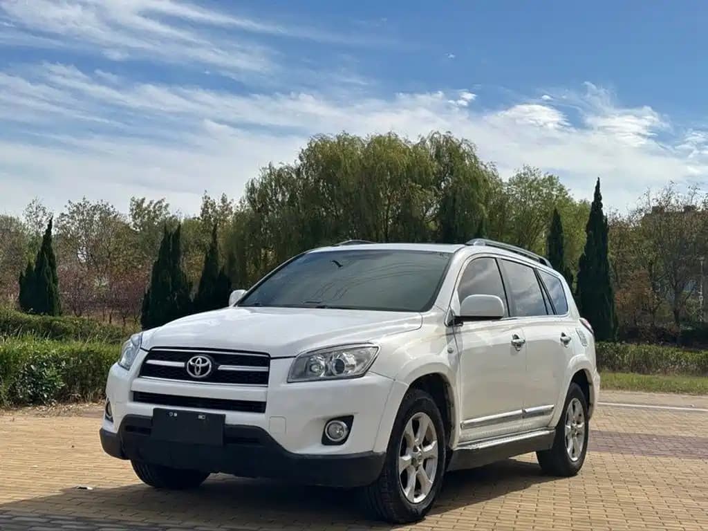 Toyota RAV4 Rongfang 2009 2.4L Automatic Luxury Edition