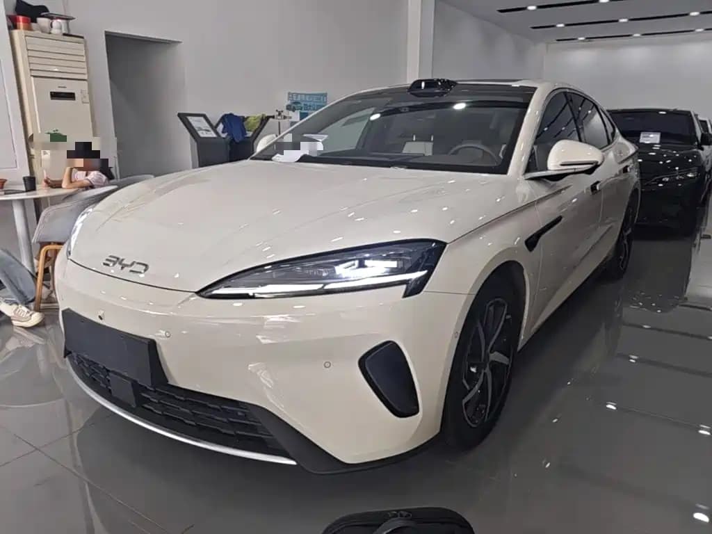 BYD Seal 07 DM-i 2026 DM-i 1.5T 230km Flagship