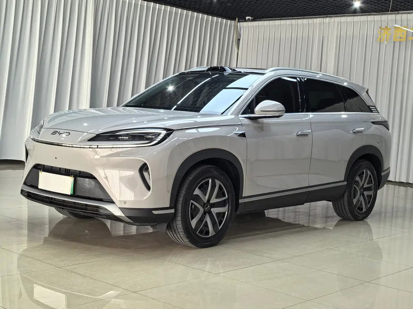 BYD Hai Shi 07 DM-i 2025 135 High Performance LiDAR Edition