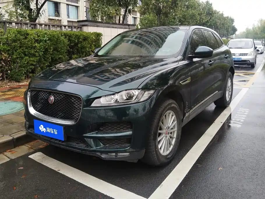 Jaguar F-Pace 2018 2.0T 4WD Urban Premium Edition