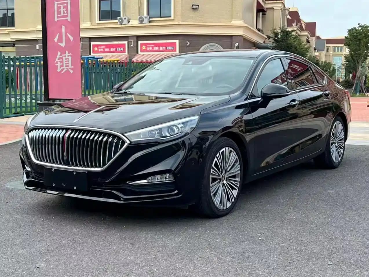 Hongqi Hongqi H5 2020 1.8T Automatic Smart Connection Qi Rhythm Edition