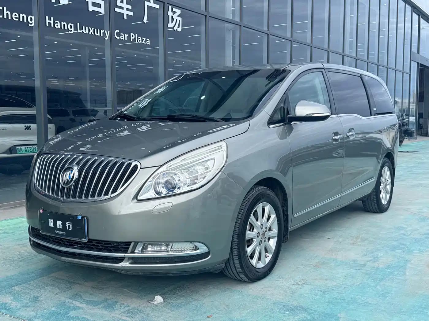 Buick GL8 2011 3.0L XT Luxury Business Flagship