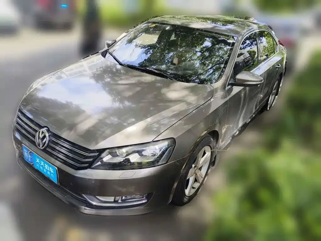 Volkswagen Passat 2013 1.8TSI DSG Yuzun