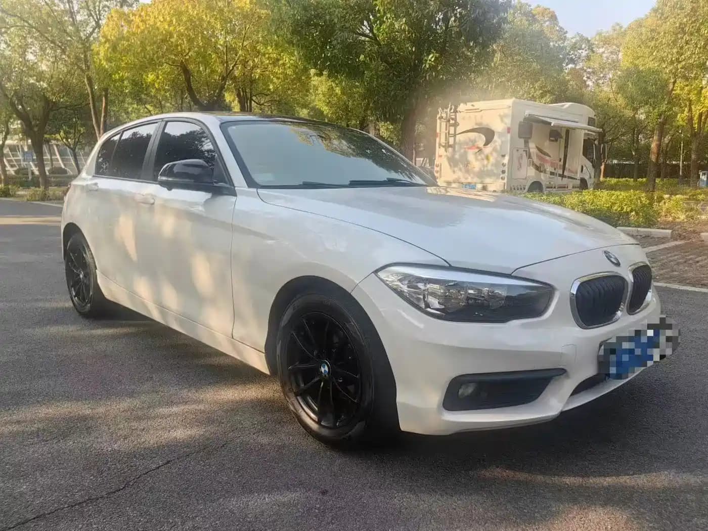 BMW 1 Series (Import) 2015 118i Leading