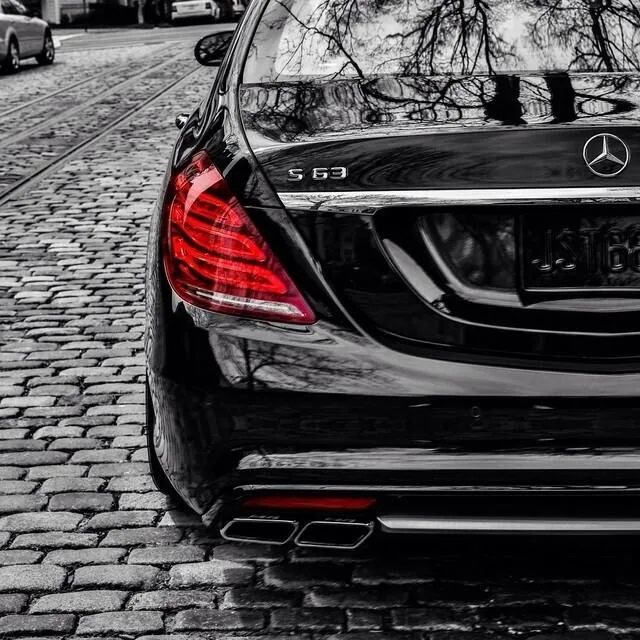 История Mercedes‑Benz: от первых машин до стандартов премиум‑класса