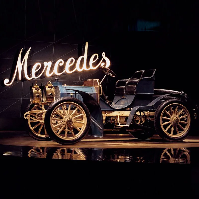 История Mercedes‑Benz: от первых машин до стандартов премиум‑класса