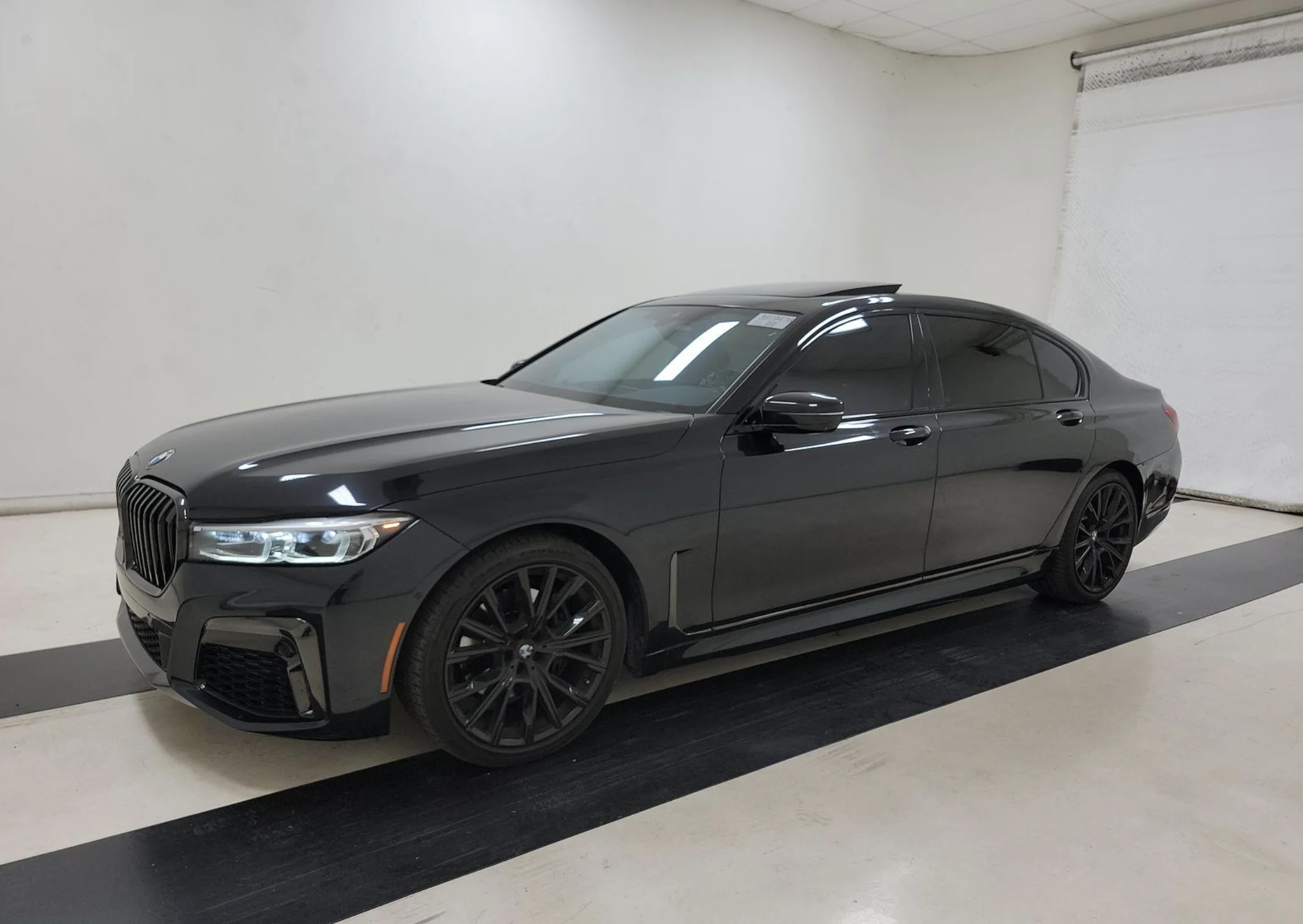 BMW 7  740I MSPORT