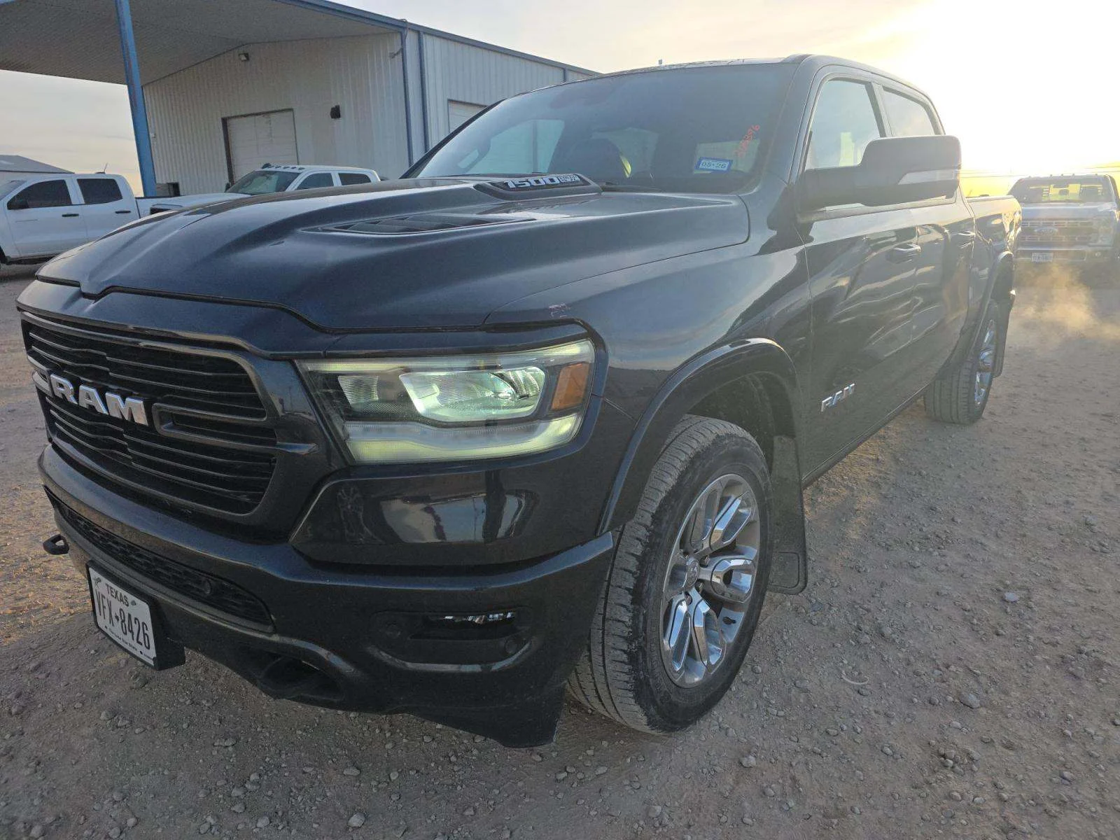 Ram 1500 Laramie Crew Cab Short Bed