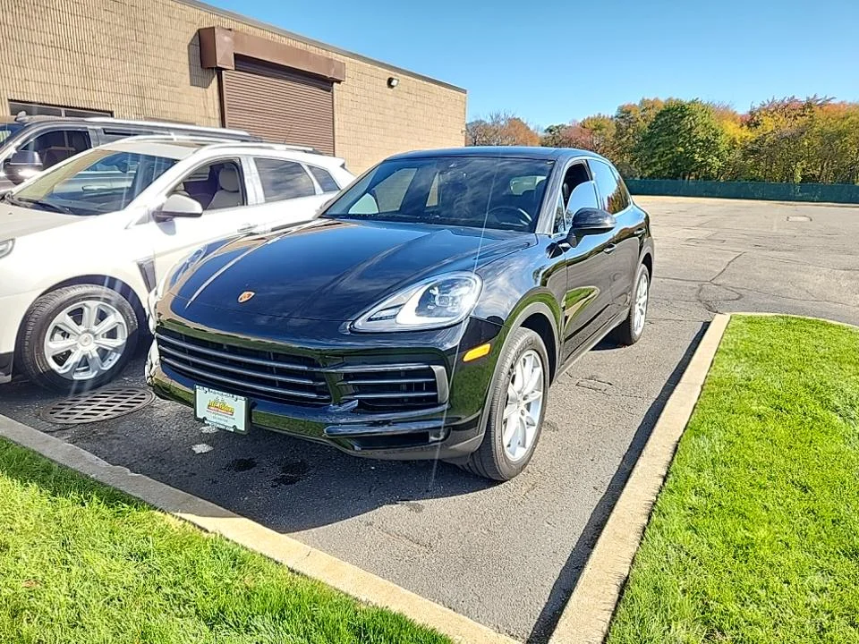 Porsche Cayenne Base