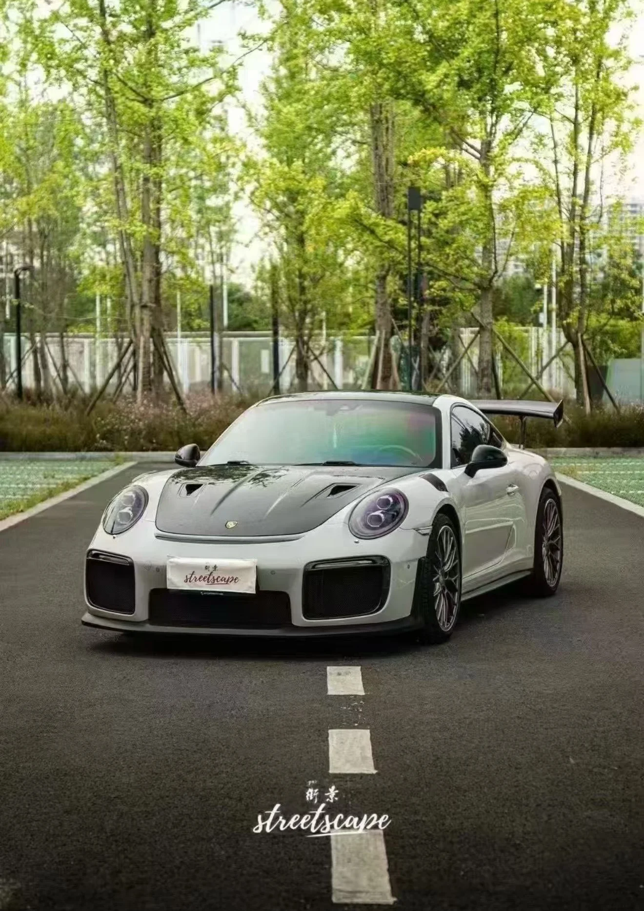 Карбоновый обвес Porsche 911/992