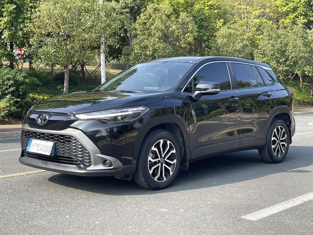 Toyota Land Cruiser 2.0L CVT